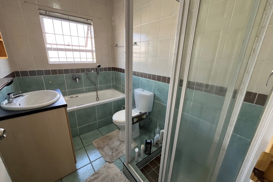 To Let 3 Bedroom Property for Rent in Soneike Western Cape